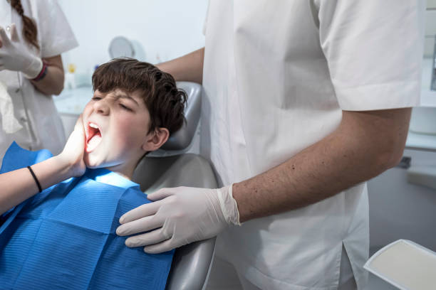 Best Emergency Care for Gum Disease in Phoenix Lake, CA